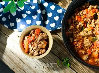 Tomato beef sauce