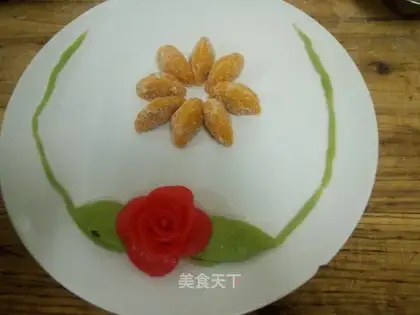 Orange Lotus Horn