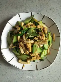 Tofu-dried cucumber