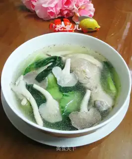 Soo-jeong-goo chicken leg soup