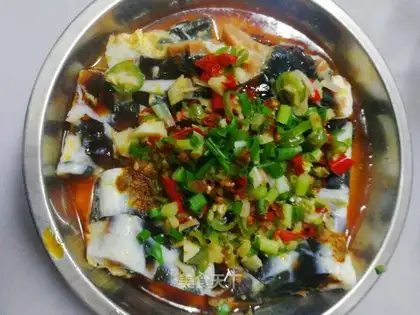 Spicy, spicy eggs
