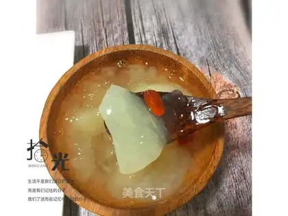 Silver Syd soup