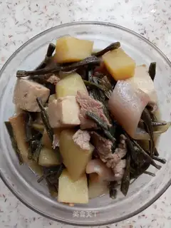 Potato with beans