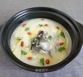 Fishhead broccoli soup