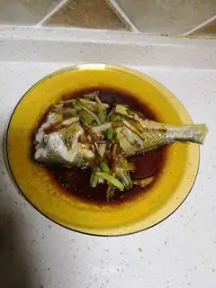 Vacuated yellowfish