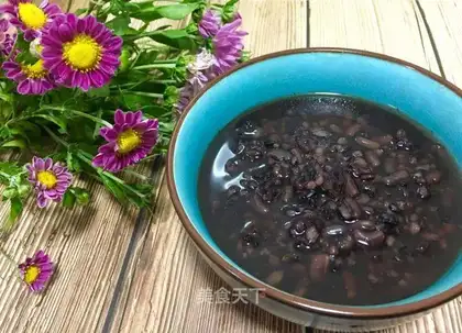 Little bean, sweet rice congee