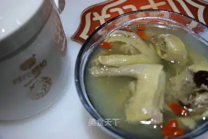 Five Treasure Dove soup