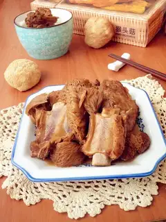 Monkey mushrooms burn ribs
