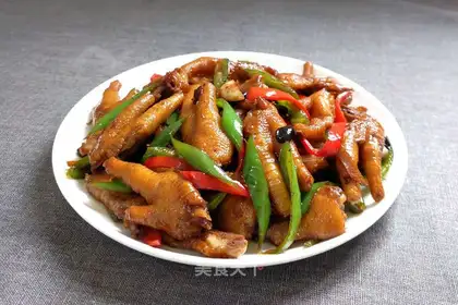 Chicken claws