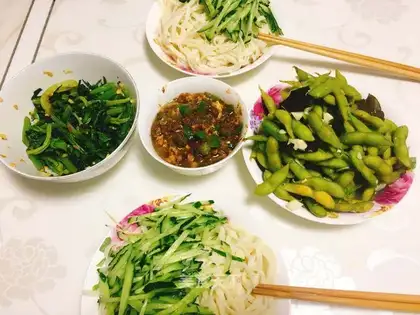 Fried noodles