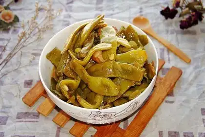 Soy sauce, soybeans
