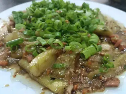 Meat and eggplant