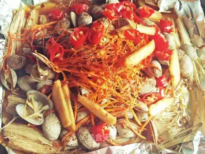 Gold mushrooms roasting garnets