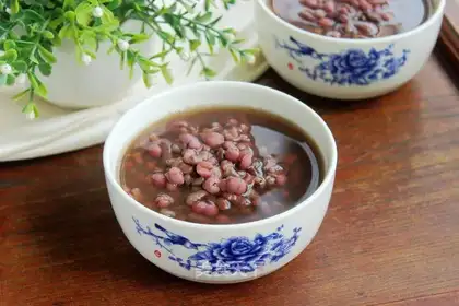 Red bean rice soup