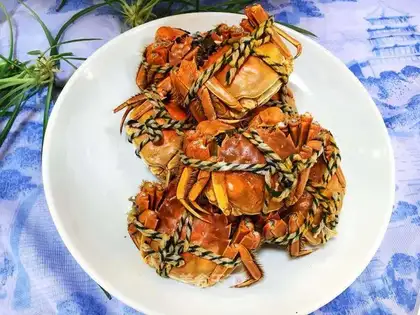 Steam crabs
