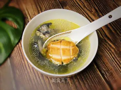 Abalone chicken soup