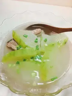 Pork bouquet soup
