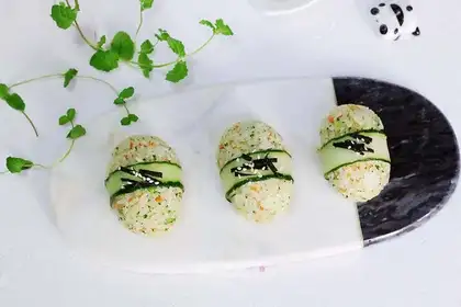 Sesame rice with broccoli