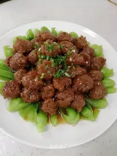 Red meatballs