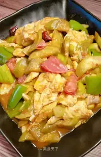 Tomato eggs and smelts