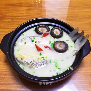 Squidfish mushroom soup