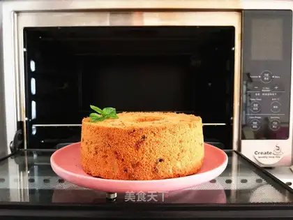 Lace cake