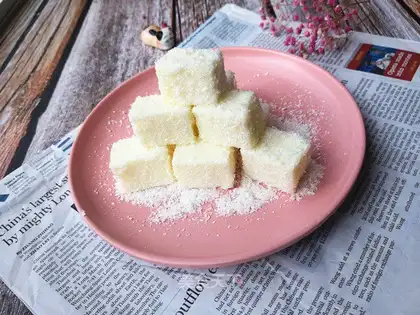 A small milk coconut