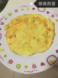 Silverfish fried eggs