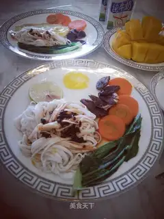 Godmother mixed noodles