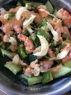 Shrimp butter, vegetable salad