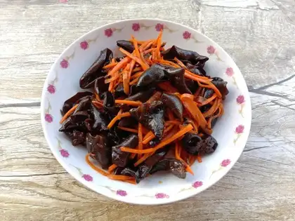 Blackwood makes carrots