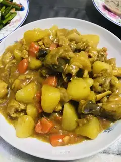 Curry chicken