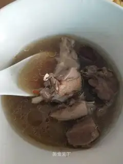 Dove medicine soup