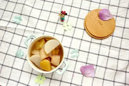 Fruit radish soup