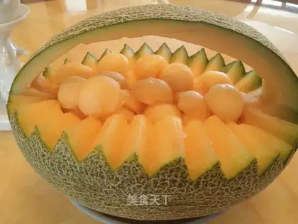 Hammelon fruit basket