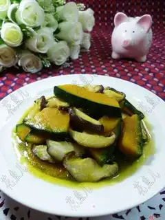 Pumpkin with mushrooms