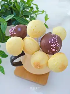 Lollipop cake