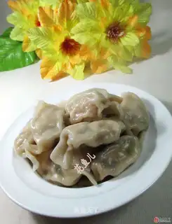 Frozen chicken dumplings