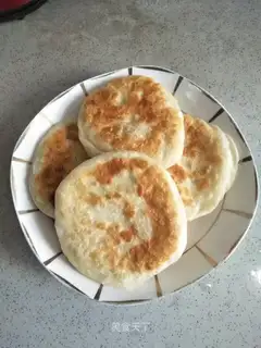 Sesame salt cake