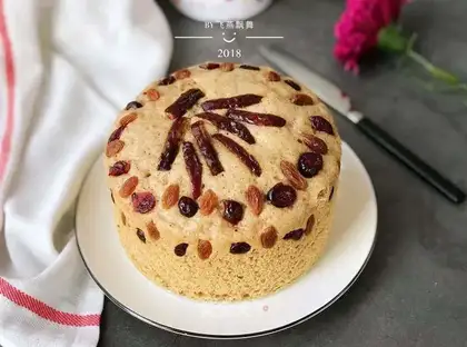Red bean rice hairloaf