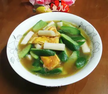 ♪ Duck eggs, cucumber soup ♪