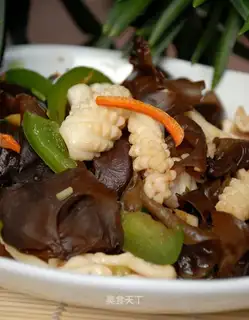 stir-fried squid rolls