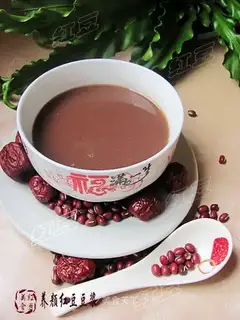 Beauty red bean milk