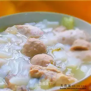 Clear soup rice noodle