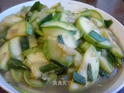 stir-fried zucchini