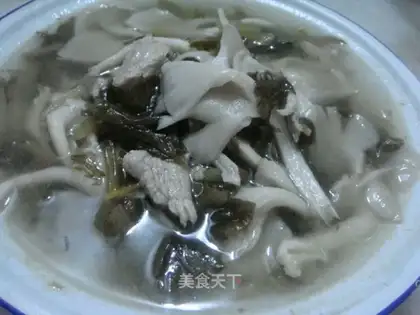 Sauerkraut mushroom meat slices soup