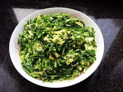 chives scrambled eggs