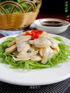 White scorched clam
