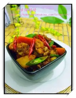 Sichuan-style roast chicken nuggets