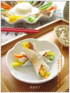 assorted radish rolls